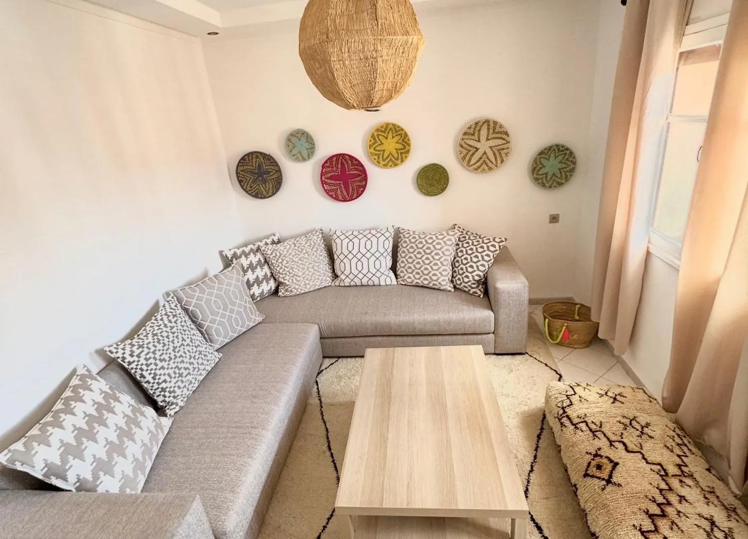 Musee Ysl : Cozy, Familial, Chic location